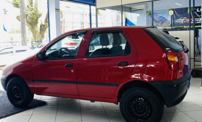 Fiat Palio Young 1.0 mpi 8v 4p 2001 Gasolina-1