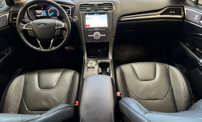 Ford Fusion Titanium 2.0 GTDI Eco. Awd Aut. 2018 Gasolina-2