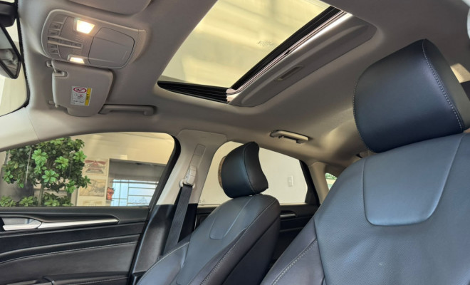 Ford Fusion Titanium 2.0 GTDI Eco. Awd Aut. 2018 Gasolina-5