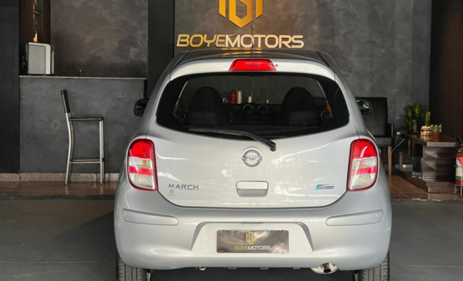 Nissan MARCH S 1.6 16V Flex Fuel 5p 2013 Flex-2
