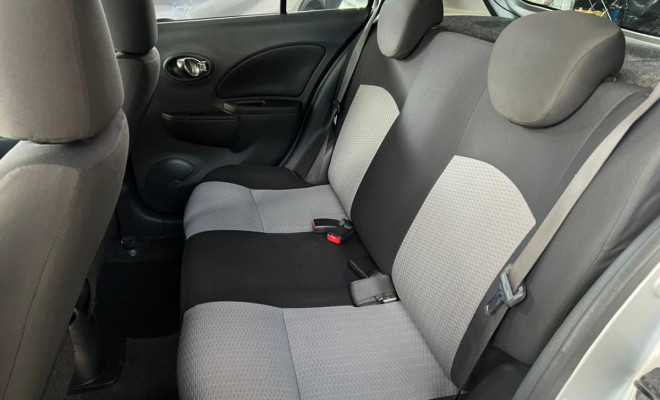 Nissan MARCH S 1.6 16V Flex Fuel 5p 2013 Flex-8