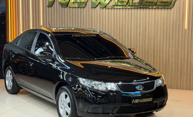 Kia Motors Cerato 1.6 16V Mec. 2012 Gasolina-3