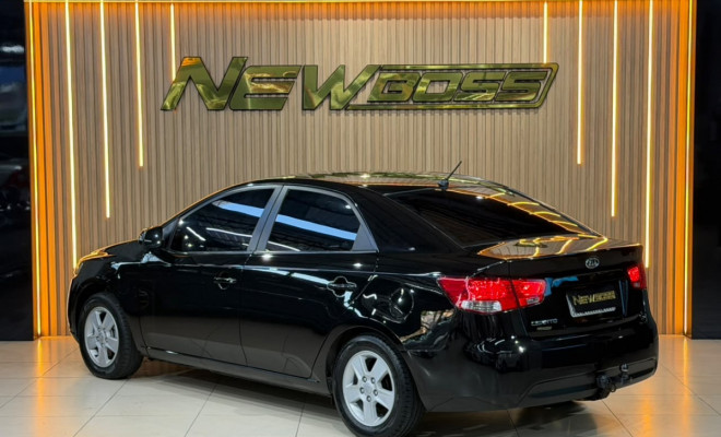 Kia Motors Cerato 1.6 16V Mec. 2012 Gasolina-2