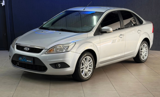 Ford Focus Sedan 2.0 16V/2.0 16V Flex 4p Aut. 2012 Flex