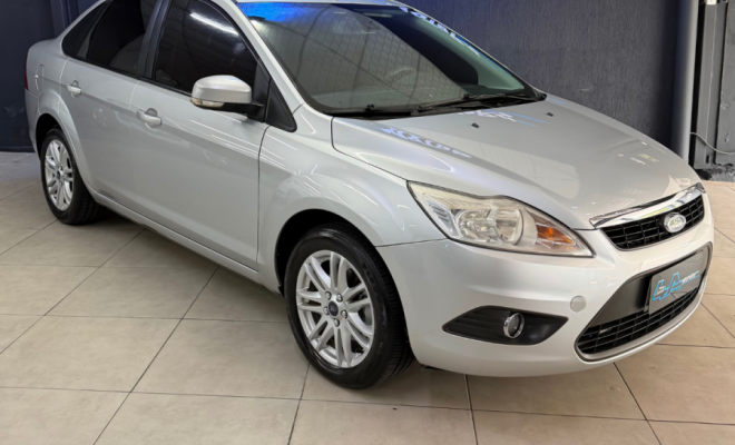 Ford Focus Sedan 2.0 16V/2.0 16V Flex 4p Aut. 2012 Flex-1