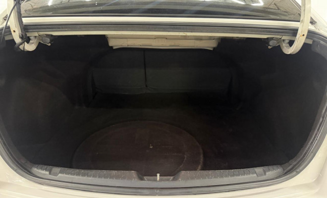 Kia Motors Cerato 1.6 16V Mec. 2011 Gasolina-11