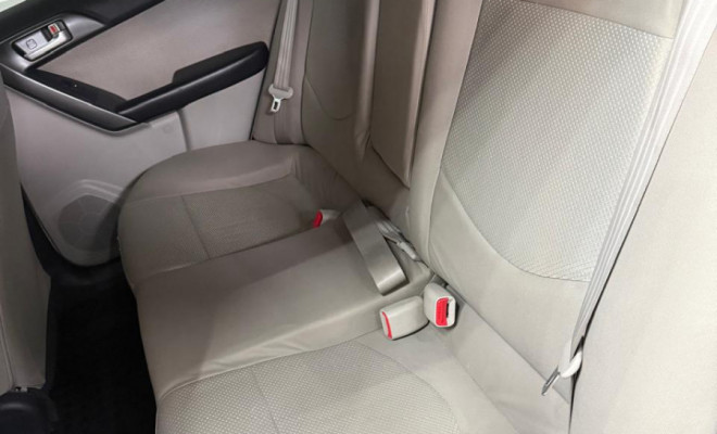 Kia Motors Cerato 1.6 16V Mec. 2011 Gasolina-12