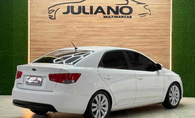 Kia Motors Cerato 1.6 16V Mec. 2011 Gasolina-1