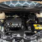 Kia Motors Cerato 1.6 16V Mec. 2011 Gasolina-10