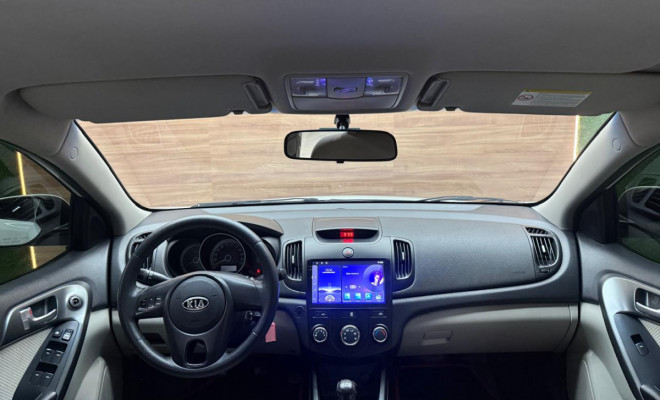 Kia Motors Cerato 1.6 16V Mec. 2011 Gasolina-3