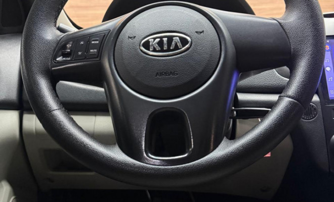 Kia Motors Cerato 1.6 16V Mec. 2011 Gasolina-6