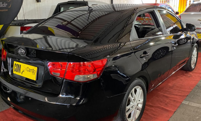 Kia Motors Cerato 1.6 16V Mec. 2012 Flex-4