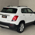 Tracker LTZ 1.8 Aut. 2014 - Completíssima, Confortável e com Boa Quilometragem!-2