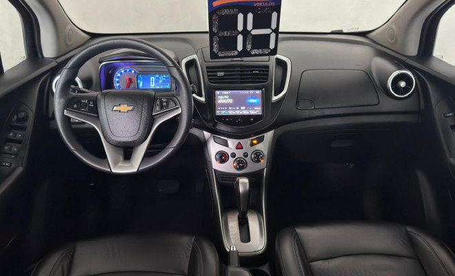 Tracker LTZ 1.8 Aut. 2014 - Completíssima, Confortável e com Boa Quilometragem!-5