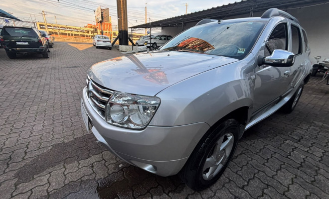 Renault DUSTER 1.6 Hi-Flex 16V Mec. 2013 Flex