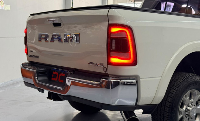 RAM 3500 LARAMIE 6.7 TB CD 4x4 Diesel 2022 Diesel-10