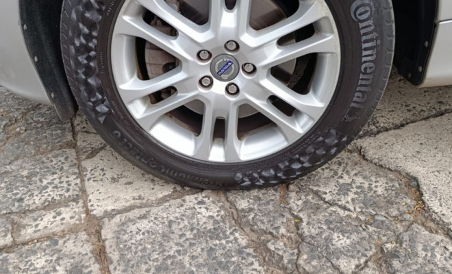 Volvo XC 60 2.0 T5  5p 2015 Gasolina-5