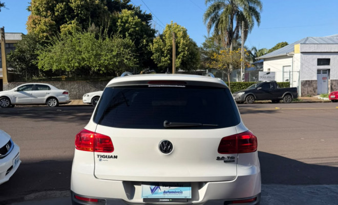 VW - VolksWagen TIGUAN 2.0 TSI 16V 200cv Tiptronic 5p 2012 Gás-5