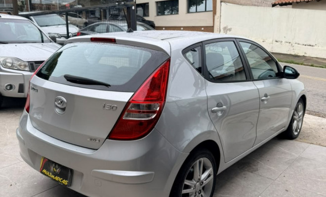 Hyundai i30 2.0 16V 145cv 5p Mec. 2012 Gasolina-4