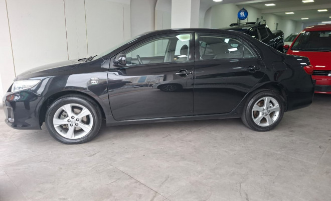 Toyota Corolla GLi 1.8 Flex 16V  Aut. 2014 Flex-1