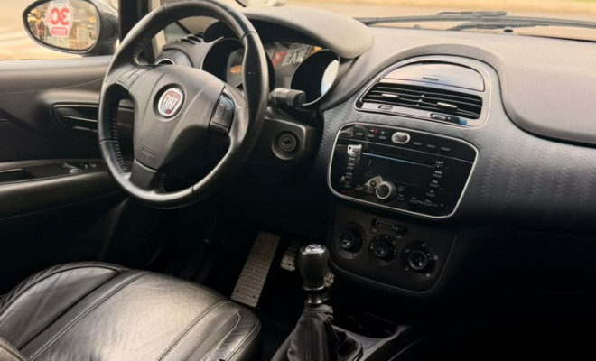 Fiat Punto Sporting 1.8 Flex 8V/16V 5p 2013 Flex-6