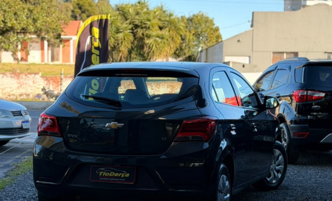 GM - Chevrolet ONIX HATCH LT 1.0 8V FlexPower 5p Mec. 2019 Flex-5