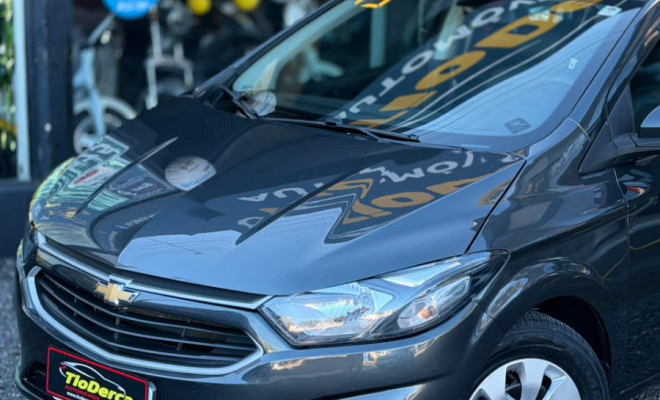 GM - Chevrolet ONIX HATCH LT 1.0 8V FlexPower 5p Mec. 2019 Flex-1