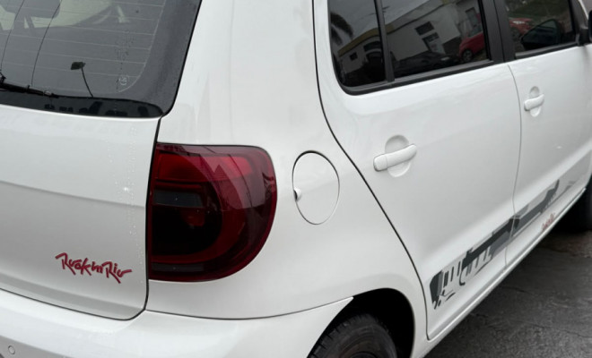VW - VolksWagen Fox Rock in Rio 1.6 Mi Total Flex 8V 5p 2014 Flex-6