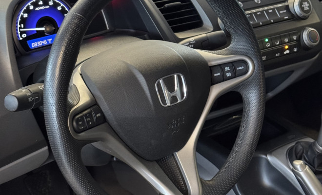 Honda Civic Sed. LXL/LXL SE 1.8 Flex 16V Mec. 2011 Flex-6