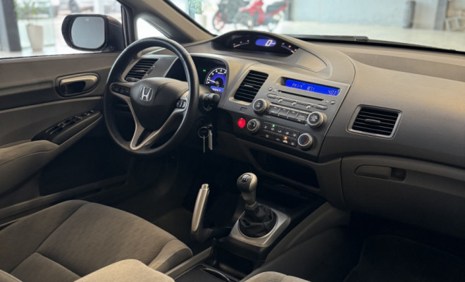 Honda Civic Sed. LXL/LXL SE 1.8 Flex 16V Mec. 2011 Flex-7