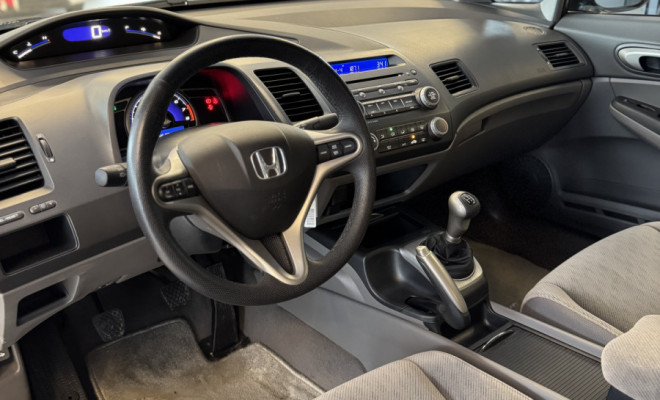 Honda Civic Sed. LXL/LXL SE 1.8 Flex 16V Mec. 2011 Flex-12
