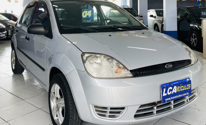 Ford Fiesta Personnalité 1.0 8V 66cv 5p 2004 Gasolina
