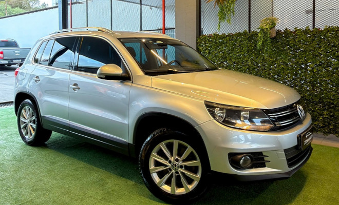 VW -  Tiguan 2.0 TSI 16V 200cv Tiptronic 5p 2012-0
