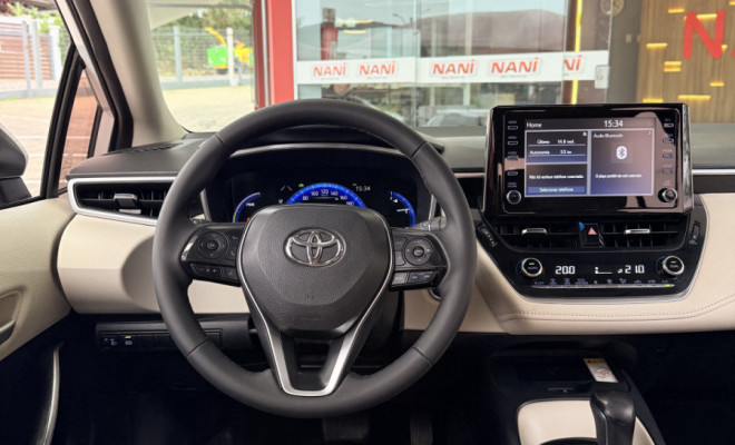 Toyota Corolla Altis Prem. 1.8 Aut. (Híbrido) 2023 Híbrido-12