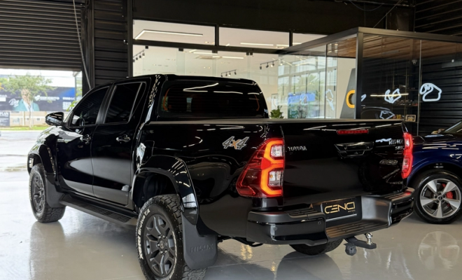 Toyota Hilux CD SRX Plus 4x4 2.8 TDI Die. Aut. 2024 Diesel-3