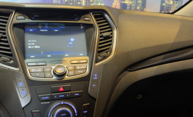 Hyundai Santa Fe/GLS 3.3 V6 4X4 Tiptronic 2014 Gasolina-6