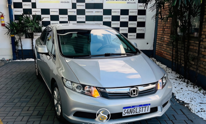 Honda Civic Sedan LXS 1.8/1.8 Flex 16V Mec. 4p 2014 Flex-0