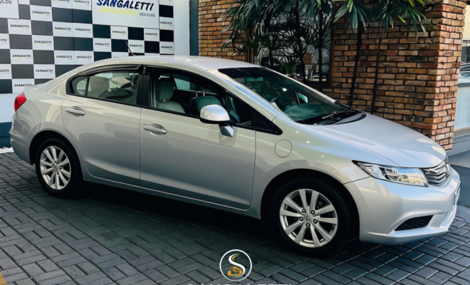 Honda Civic Sedan LXS 1.8/1.8 Flex 16V Mec. 4p 2014 Flex