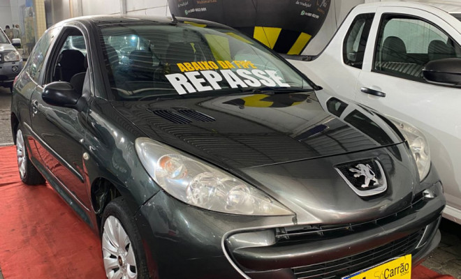Peugeot 207 XR 1.4 Flex 8V 5p 2011 Flex