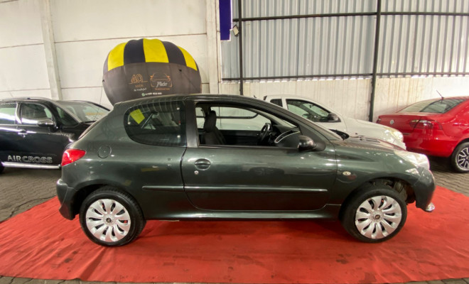 Peugeot 207 XR 1.4 Flex 8V 5p 2011 Flex-1