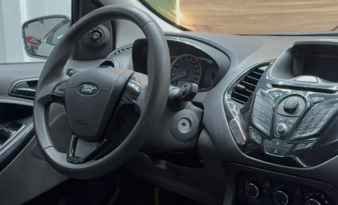Ford Ka 1.5 SE/SE PLUS 16V Flex 5p 2018-7