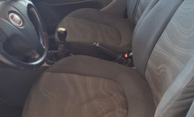 Fiat Punto  ELX 1.4 Fire Flex 8V 5p 2009 Flex-8