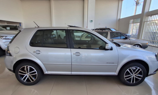 VW - VolksWagen Golf Sportline 1.6 Mi Total Flex 8V 4p 2012 Flex-5