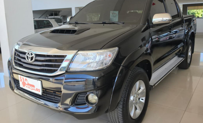 Toyota Hilux CD SR D4-D 4x4 3.0  TDI Dies. 2011 Diesel