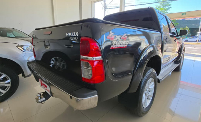 Toyota Hilux CD SR D4-D 4x4 3.0  TDI Dies. 2011 Diesel-4