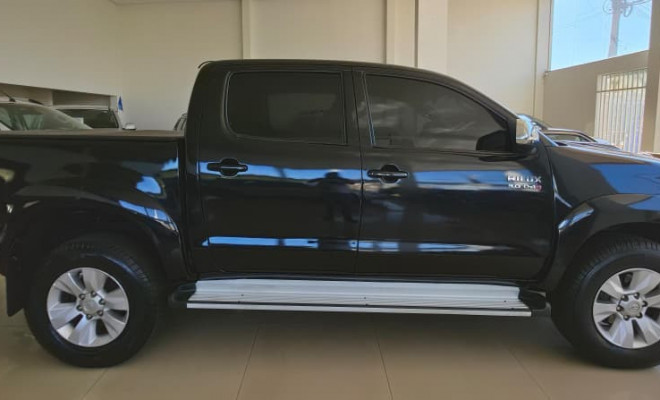 Toyota Hilux CD SR D4-D 4x4 3.0  TDI Dies. 2011 Diesel-5