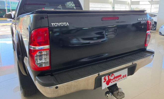 Toyota Hilux CD SR D4-D 4x4 3.0  TDI Dies. 2011 Diesel-2
