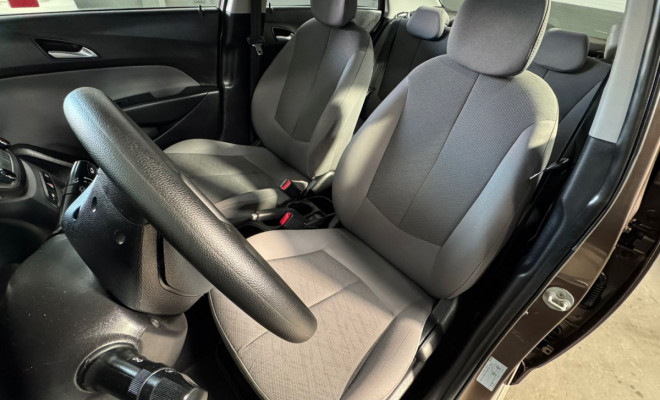 Hyundai HB20S Comfort Plus 1.0 TB Flex 12V Mec. 2017 Flex-8
