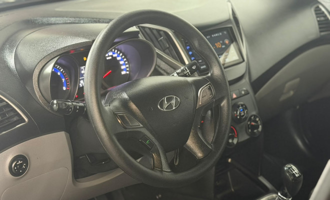 Hyundai HB20S Comfort Plus 1.0 TB Flex 12V Mec. 2017 Flex-0