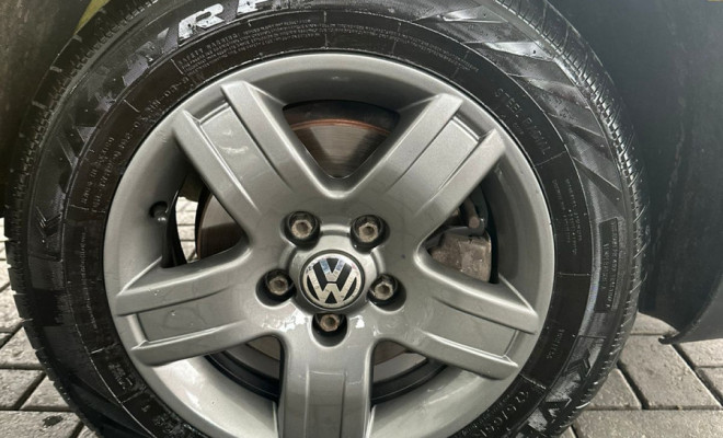 VW - VolksWagen Fox Route 1.0 Mi Total Flex 8V 5p 2009 Flex-10